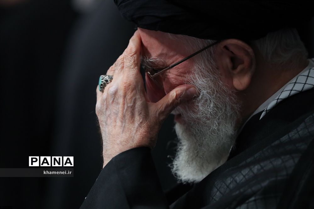 عزاداری شب تاسوعا با حضور رهبر انقلاب