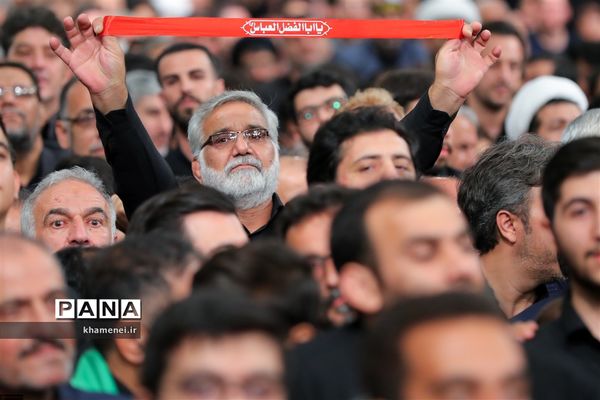 عزاداری شب تاسوعا با حضور رهبر انقلاب