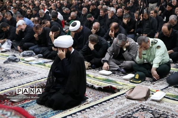 اقامه نماز جمعه عاشورایی در شهرستان قدس