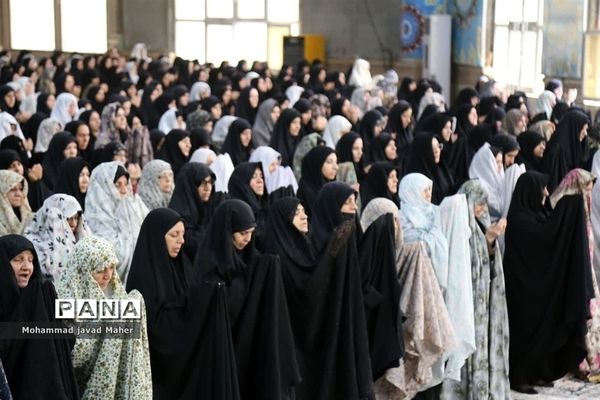 اقامه نماز جمعه عاشورایی در شهرستان قدس