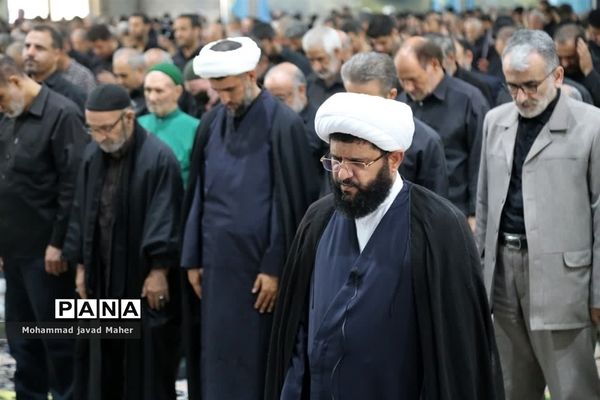 اقامه نماز جمعه عاشورایی در شهرستان قدس