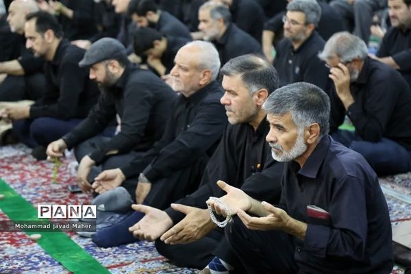 اقامه نماز جمعه عاشورایی در شهرستان قدس