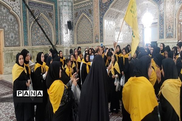 حضور دختران زیارت اولی در مشهد مقدس
