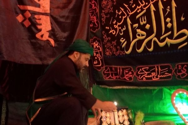 عزاداری عاشقان حسینی در دهه اول محرم