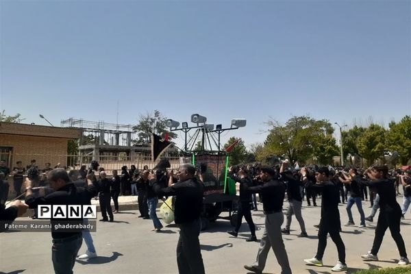 سوگواری ایام عزاداری حسین (ع) در قادرآباد فارس