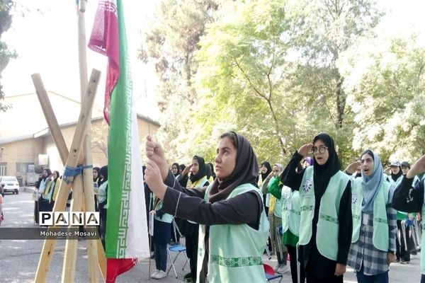 صبح‌گاه دومین روز اردوی یاور‌مربیان عضو سازمان دانش‌آموزی