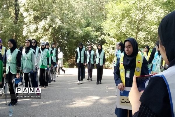 صبح‌گاه دومین روز اردوی یاور‌مربیان عضو سازمان دانش‌آموزی