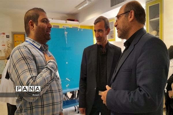 بیست‌و‌یکمین دوره مسابقات آزمایشگاهی‌ استان اصفهان