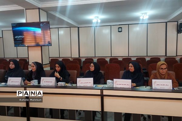 جلسه راهبران آموزشی و مدرسان طرح شهید همت در شهریار