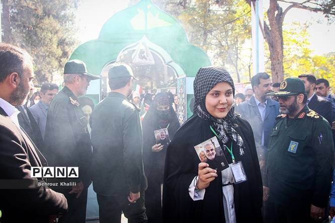 آیین افتتاحیه اردوهای راهیان‌نور دانش‌آموزی