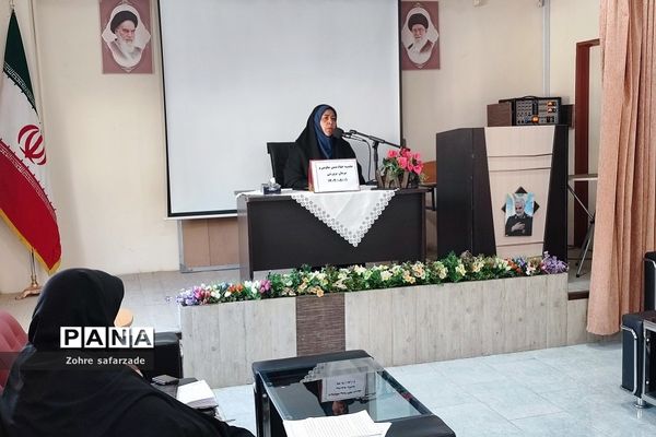جلسه کارگاهی  جهاد تبیین ویژه معاونان و مربیان پرورشی آموزش و پرورش رودهن