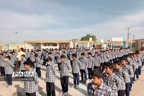 برگزاری مانور پدافند غیرعامل در دبیرستان شاهد امام جواد (ع) بهبهان