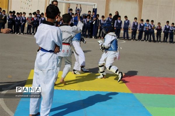 برگزاری المپیاد ورزشی درون مدرسه‌ای در دبستان شهید صفوی استان قزوین