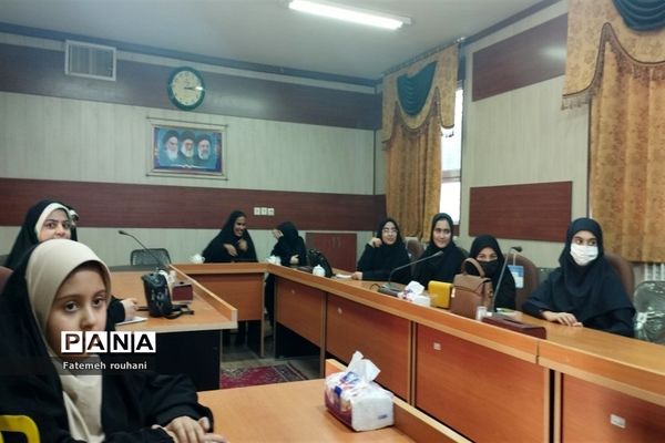برگزاری جلسه هماهنگی نمایشگاه سفر به دنیای ناشناخته در خلیل آباد