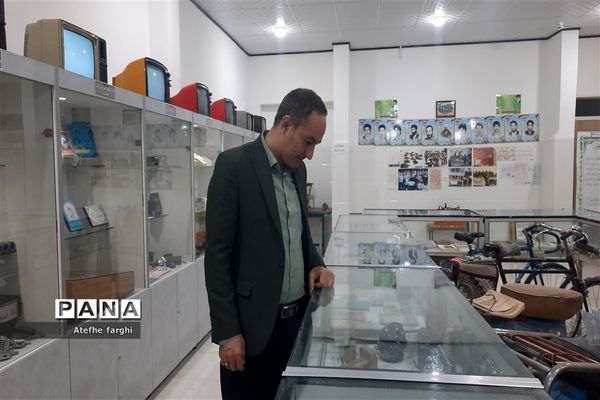 بازدید مدیرکل صدا و سیمای یزد از موزه فرهنگ هنر شهرستان بافق
