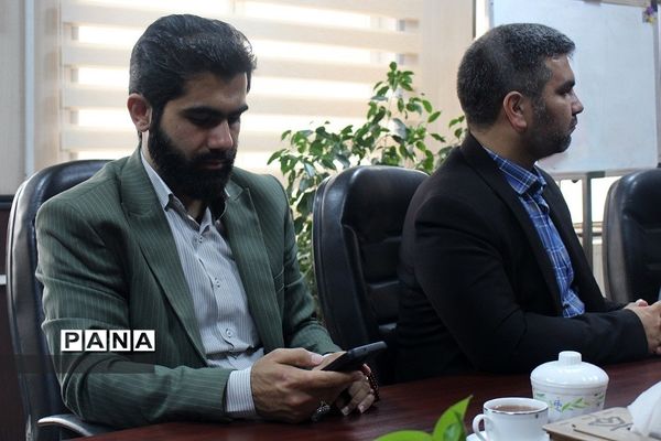 آیین تکریم و معارفه مدیر سازمان دانش‌آموزی شهرستان‌های استان تهران