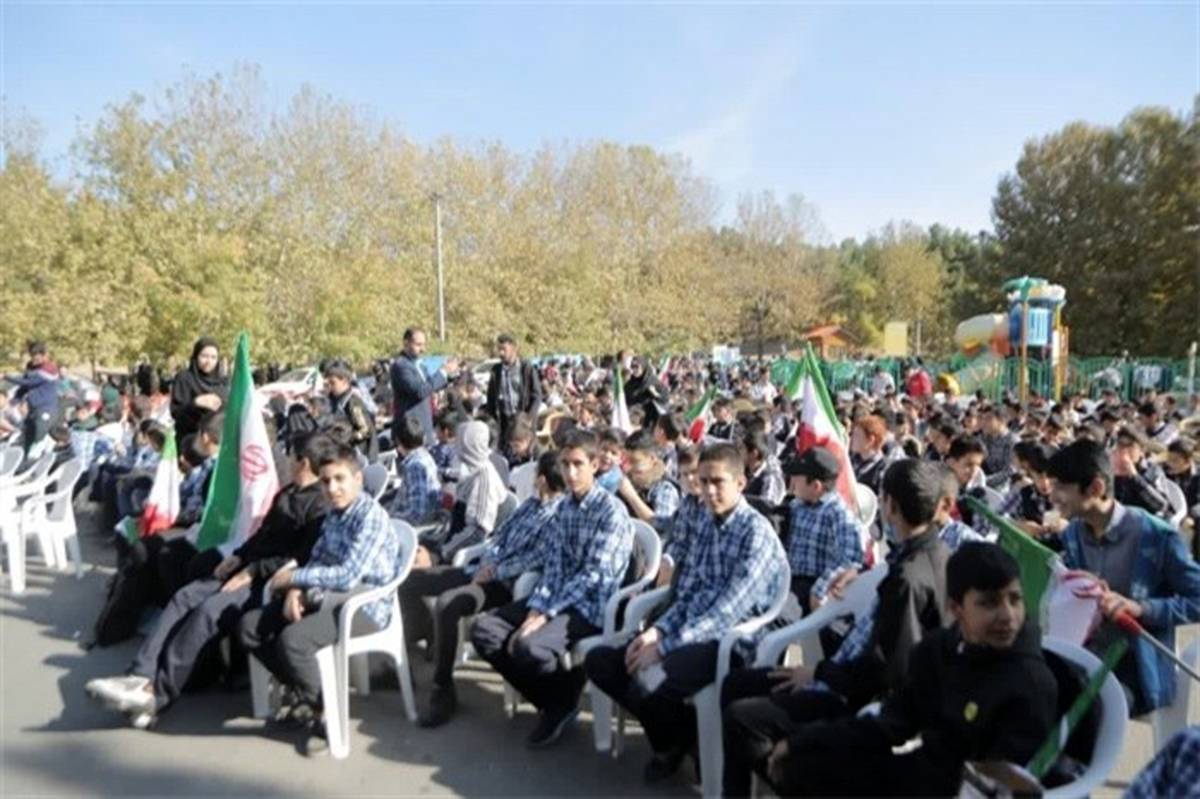 «عهد فهمیده‌ها» نخستین اردوی تربیتی 1500 دانش‌آموز تهرانی