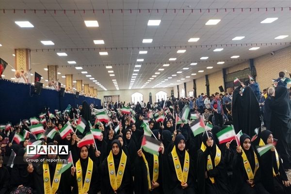 همایش گرامیداشت شهادت شهید حسین فهمیده در کرج