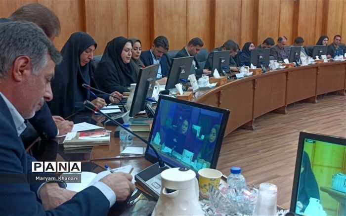 گردهمایی معاونان و کارشناسان آموزش ابتدایی مناطق ۵۹گانه استان فارس/فیلم