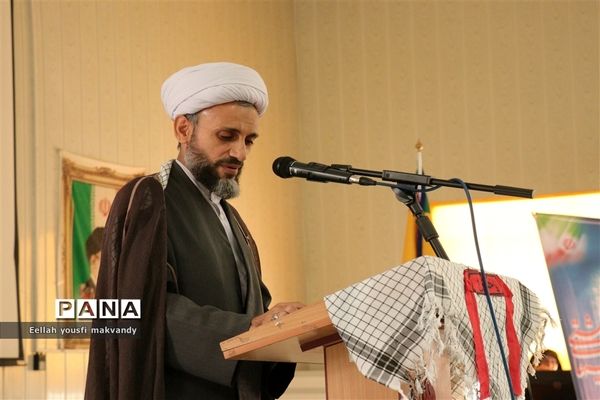 برگزاری رویداد ملی چفیه های بهشتی در مدارس غیردولتی شهرستان امیدیه