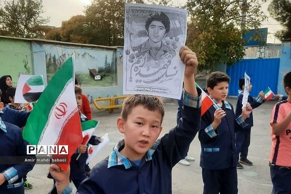 هفته بسیج دانش‌آموزی در دبستان شهدای کریتون ۲ رودهن