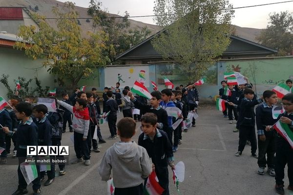 هفته بسیج دانش‌آموزی در دبستان شهدای کریتون ۲ رودهن