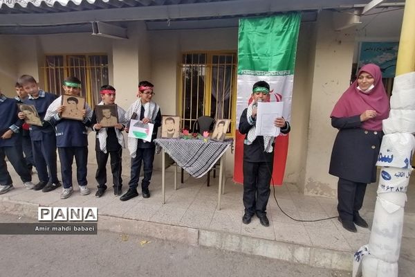 هفته بسیج دانش‌آموزی در دبستان شهدای کریتون ۲ رودهن