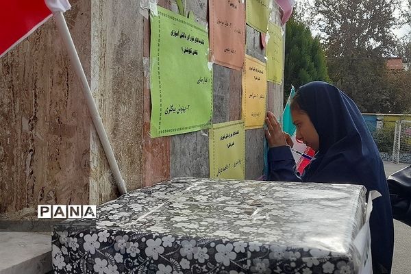 انتخابات شورای دانش‌آموزی در مدارس  رودهن