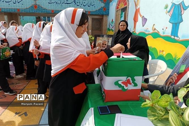 برگزاری انتخابات شورای دانشآموزی در مدارس شهرستان ملارد