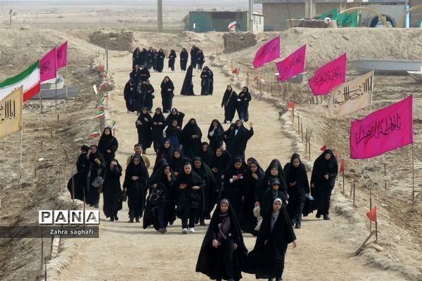 حضور دانش‌آموزان دختر هرات و مروست در یادمان شهدای شلمچه