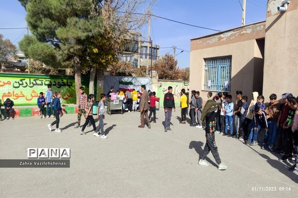 انتخابات شورای دانش‌آموزی در دبستان پسرانه سلمان‌فارسی شهرستان شیروان