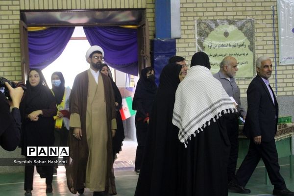 انتخابات شوراهای دانش‌آموزی در بوشهر