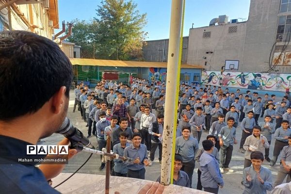 انتخابات شورای دانش‌آموزی در دبیرستان سلمان پارسی
