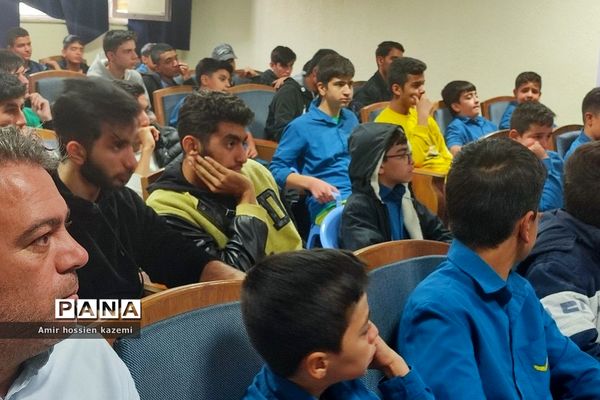 یادواره شهدای دانش‌آموز در  هنرستان  پسرانه سما رودهن