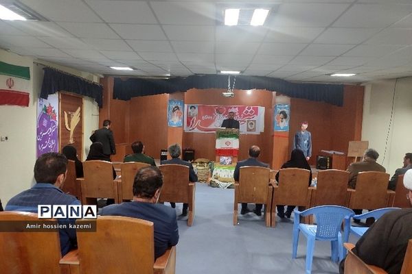 یادواره شهدای دانش‌آموز در  هنرستان  پسرانه سما رودهن