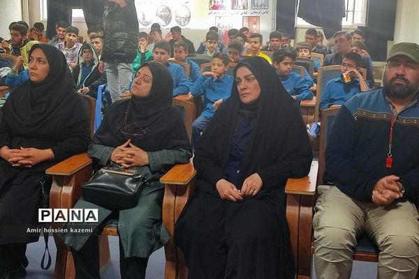 یادواره شهدای دانش‌آموز در  هنرستان  پسرانه سما رودهن