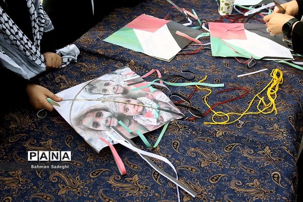 پویش  دانش‌آموزی پرواز بادبادک‌ها برای کودکان غزه