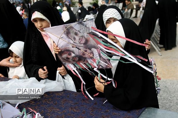 پویش  دانش‌آموزی پرواز بادبادک‌ها برای کودکان غزه