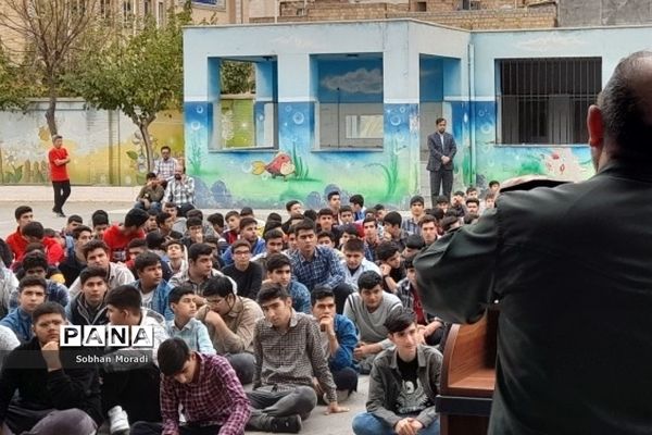 مراسم یادواره شهدای دانش‌آموز در دبیرستان ابوالفضل بصام شهرستان قرچک