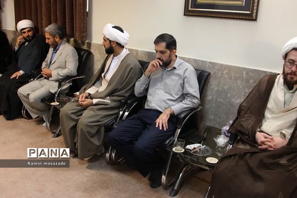کمیته همکاری حوزه‌های علمیه و آموزش و پرورش در دفتر امام‌جمعه رودهن