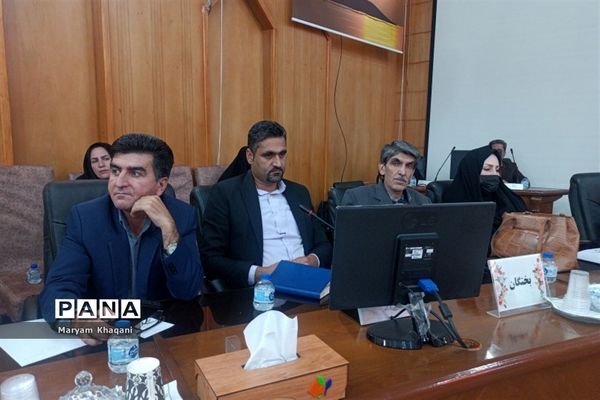 گردهمایی معاونان و کارشناسان حوزه آموزش ابتدایی استان فارس