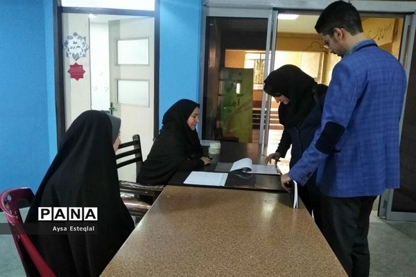 کارگاه آموزشی مهارت‌های تشکیلاتی ویژه مربیان پیشتاز ناحیه 3 شیراز