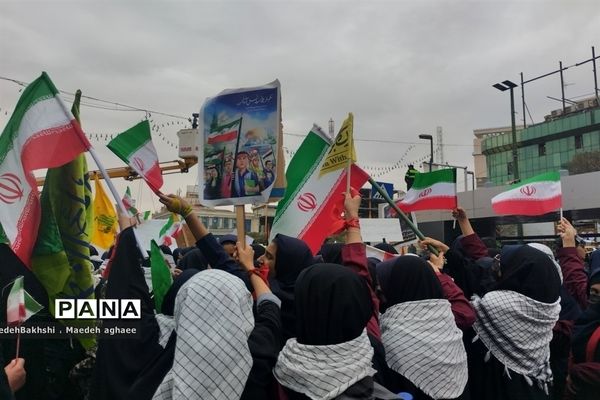 راهپیمایی۱۳ آبان از میدان بسیج تا حرم مطهر رضوی