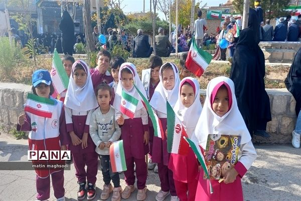 راهپیمایی 13 آبان در شهر درق