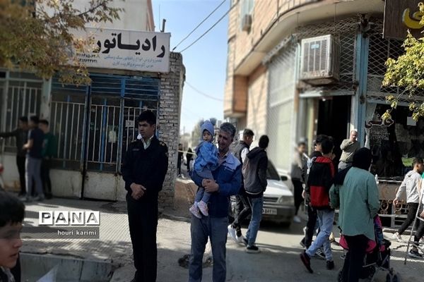 راهپیمایی ۱۳ آبان روزشکوه واقتدار دانش آموزان شهرستان مانه وسملقان