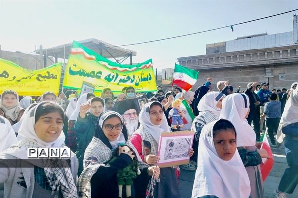 راهپیمایی 13 آبان ماه در شهرستان دره شهر