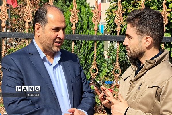 حضور پرشور فرهنگیان و دانش‌آموزان آذربایجان غربی در راهپیمایی 13 آبان