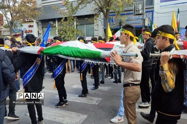 راهپیمایی ۱۳ آبان در شهرستان بجنورد