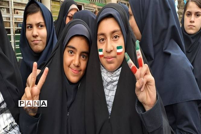 برگزاری مراسم راهپیمایی یوم‌ الله۱۳ آبان در شهرستان کلات
