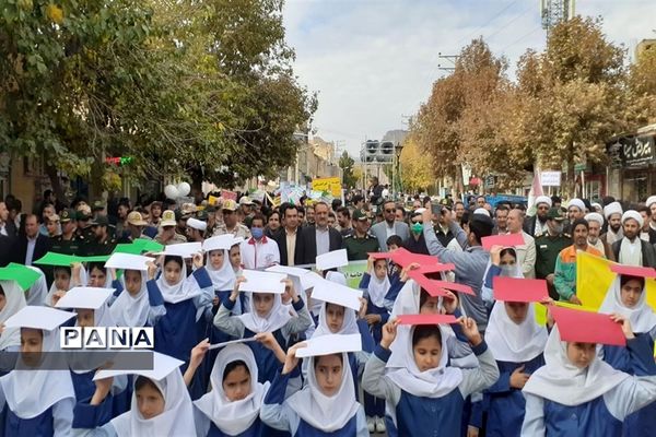 برگزاری مراسم راهپیمایی یوم‌ الله۱۳ آبان در شهرستان کلات